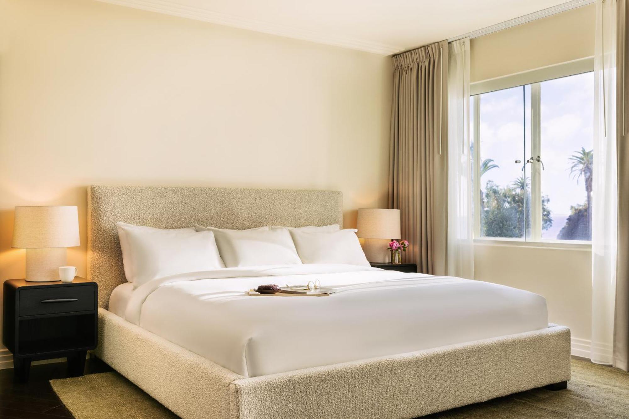 The Eden Santa Monica Room photo